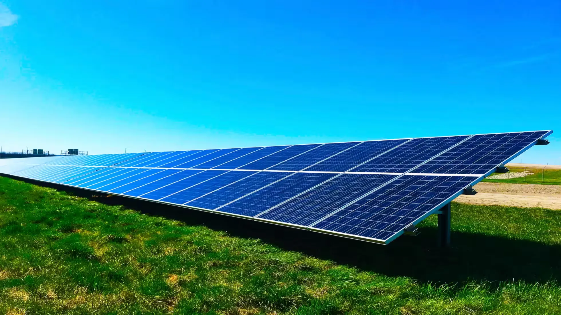 iDiMi- 農業と太陽光発電の持続可能な融合